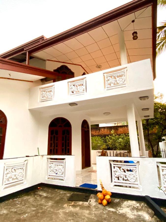 Moragalla Dilu Villa Beruwala Extérieur photo